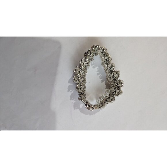 Vintage Coro Bracelet faux pearl Silver Tone 7" estate  1.25” Wide  bow - Picture 5 of 8